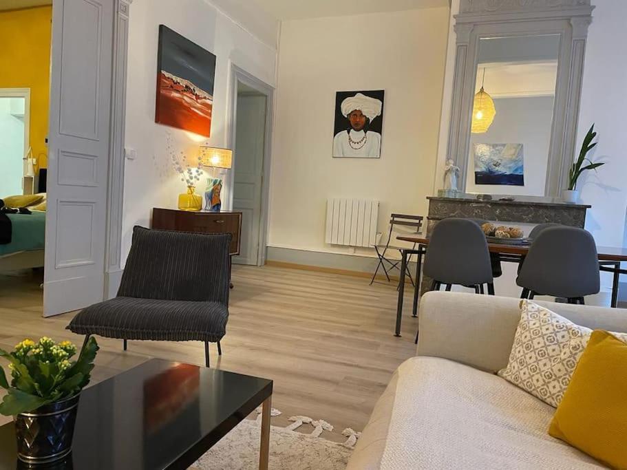 3 M En Hyper Centre Apartment